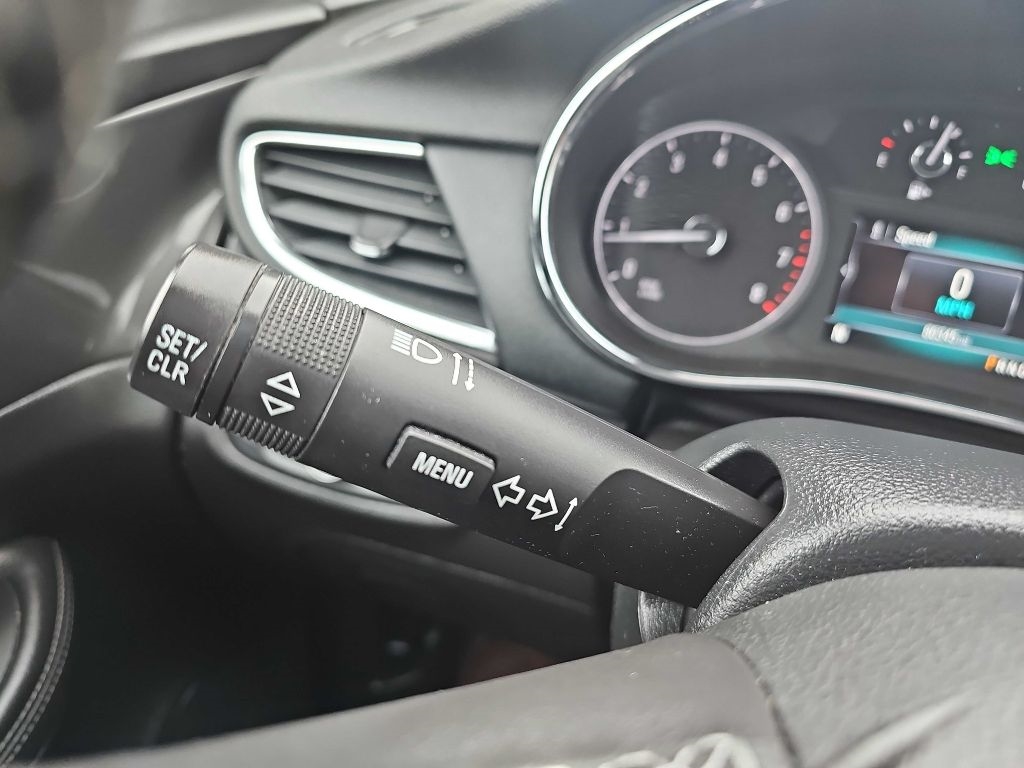 Buick Encore Essence FWD 2018