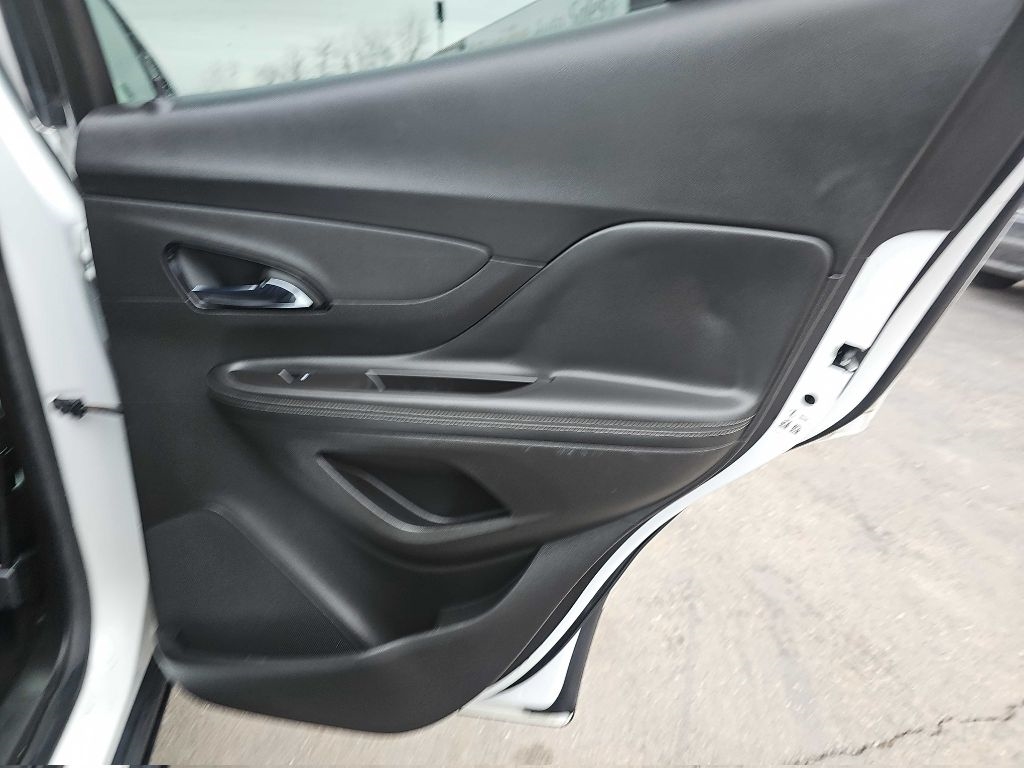 Buick Encore Essence FWD 2018