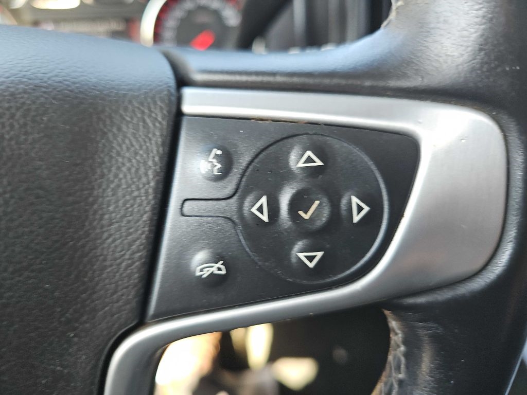 GMC Sierra 1500 SLE Double Cab 4WD 2015