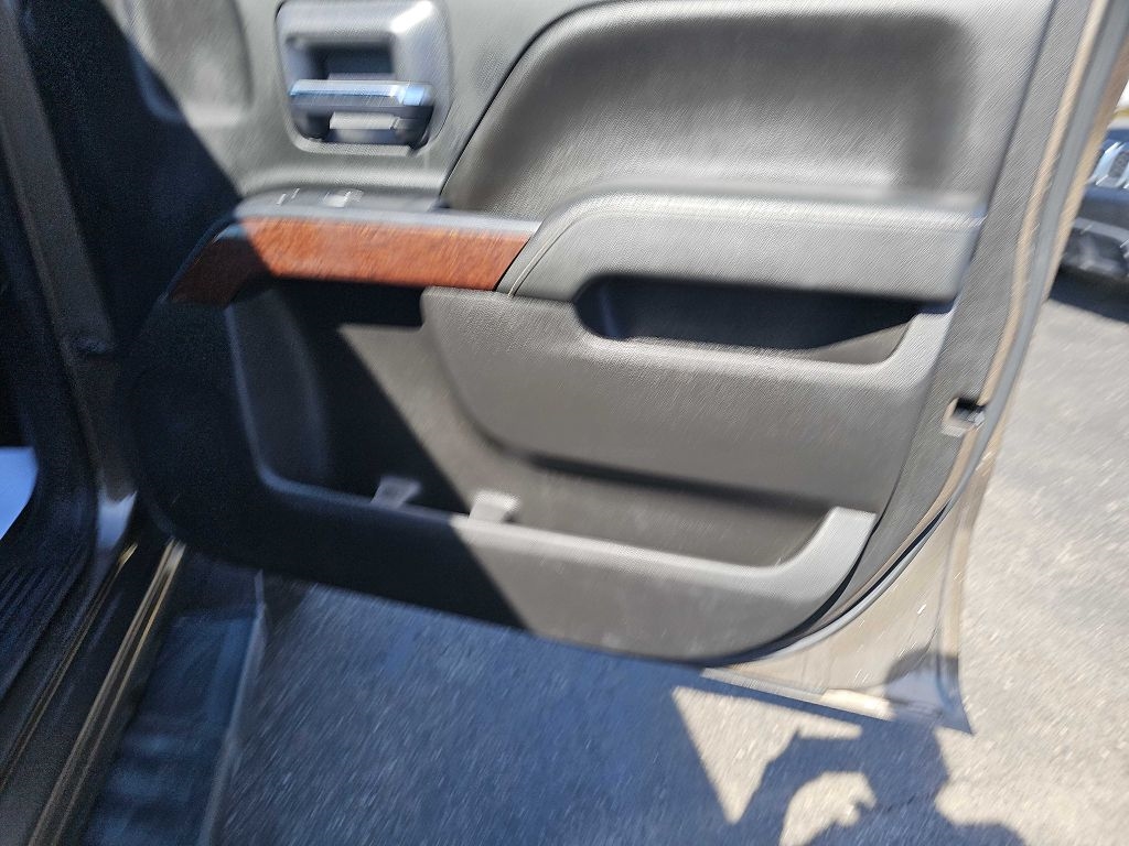 GMC Sierra 1500 SLE Double Cab 4WD 2015