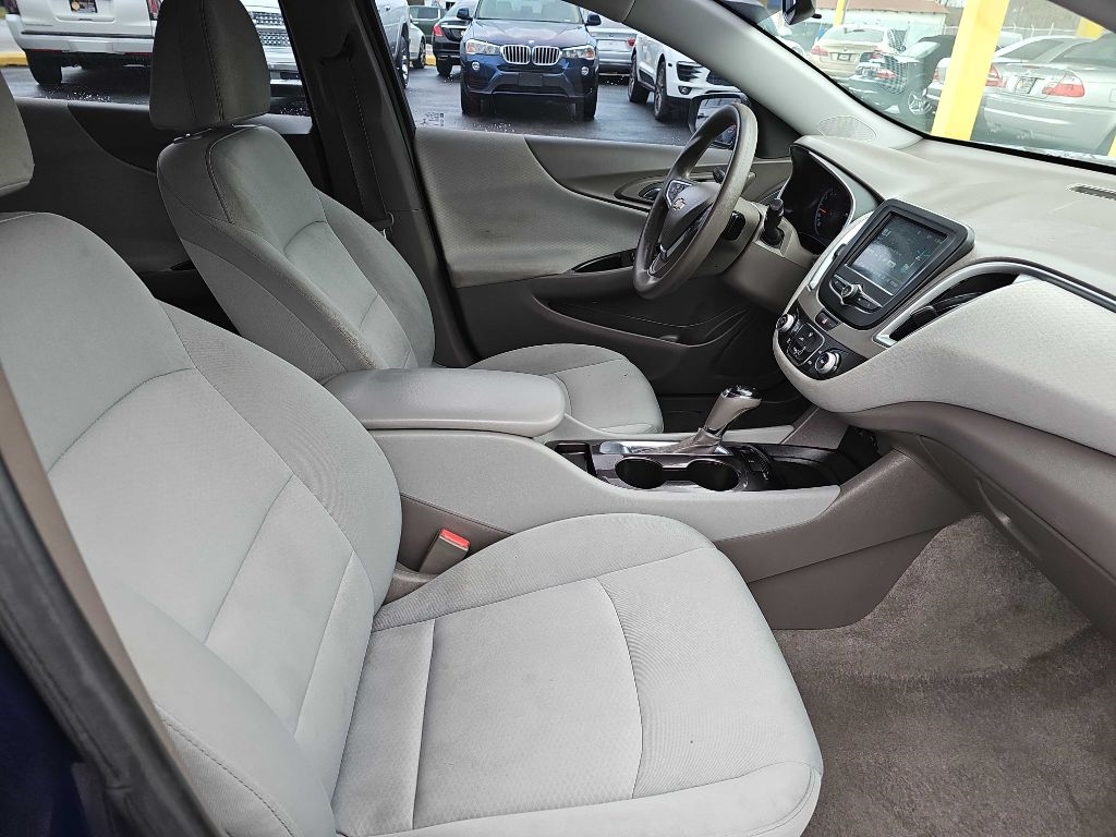 Chevrolet Malibu 1FL 2017