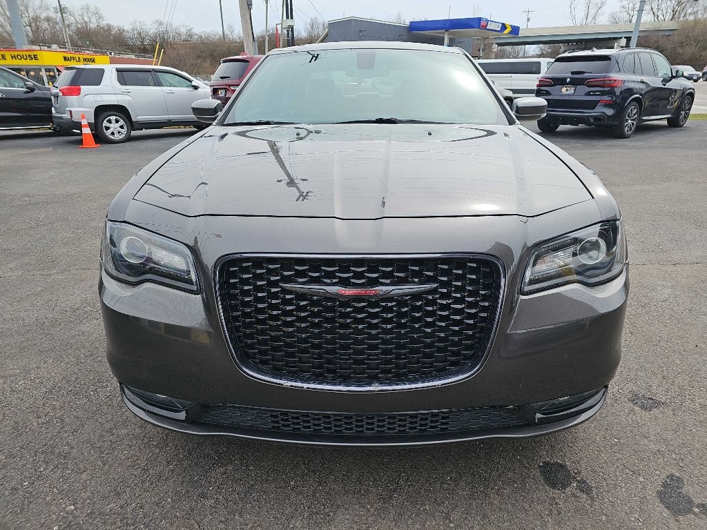 Chrysler 300 S V6 RWD 2021