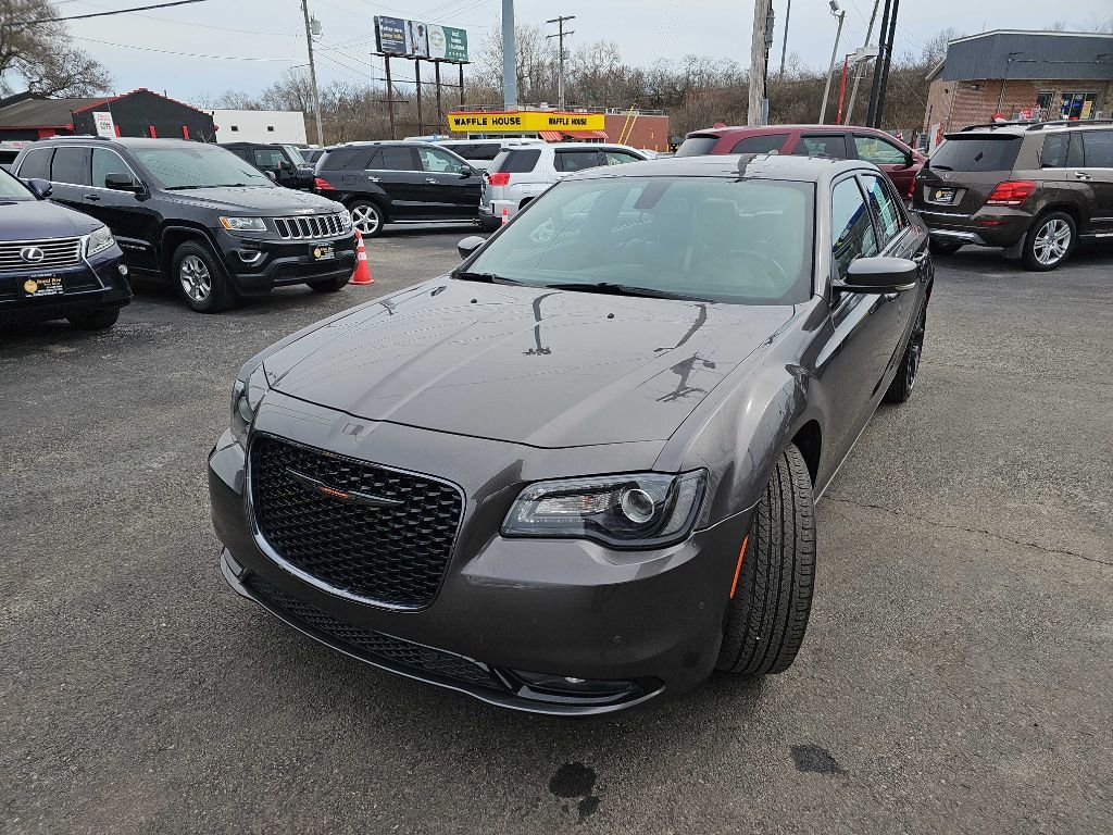 Chrysler 300 S V6 RWD 2021