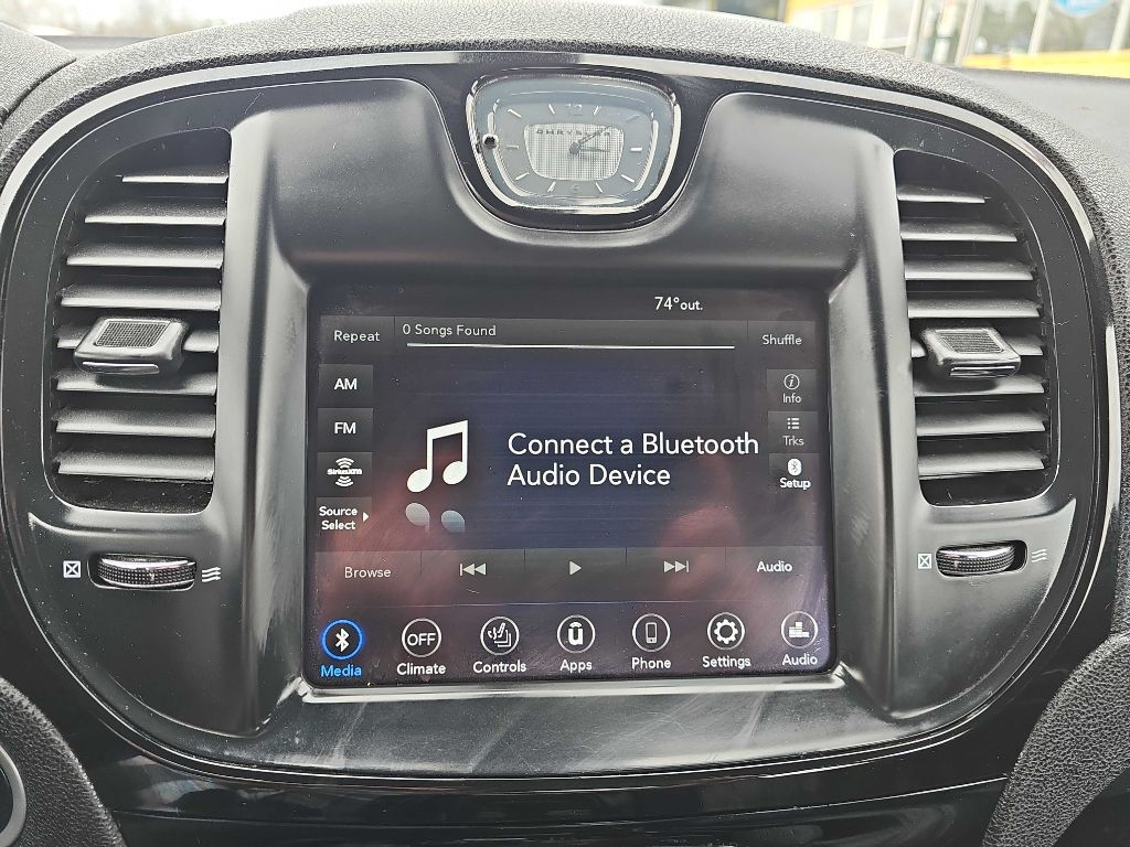 Chrysler 300 S V6 RWD 2021