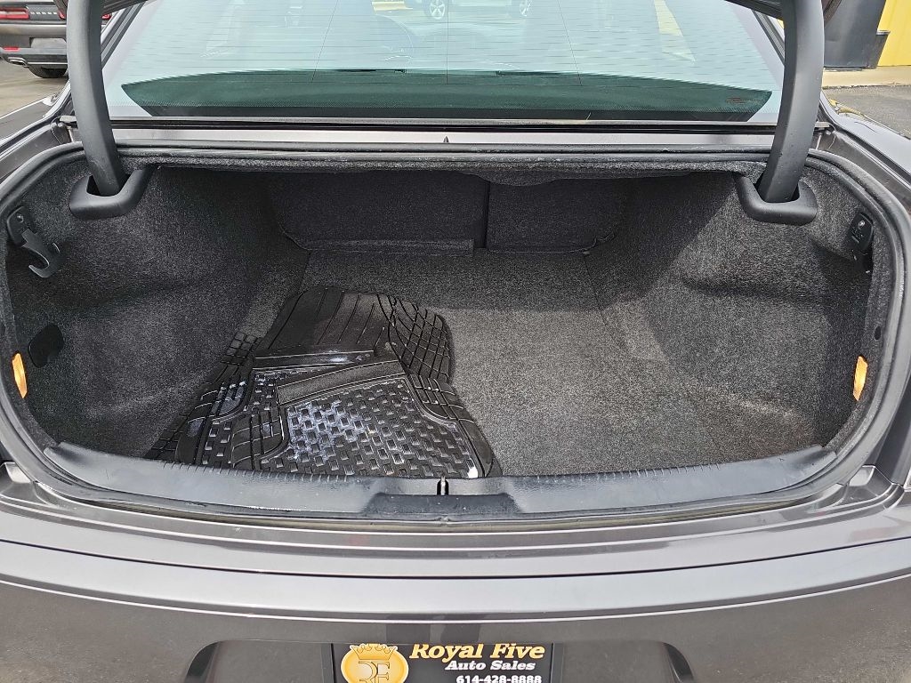 Chrysler 300 S V6 RWD 2021