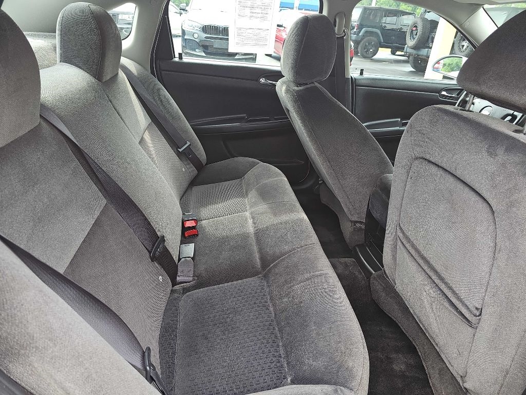 Chevrolet Impala LS 2012