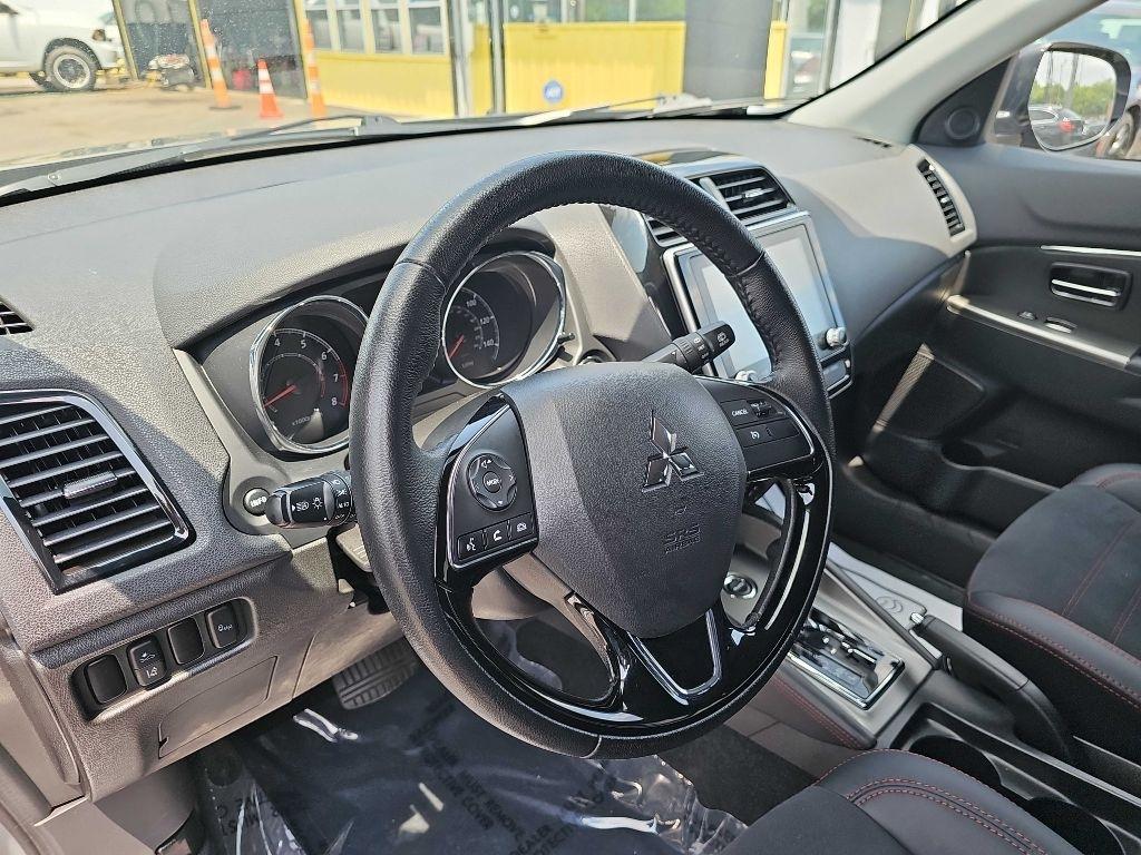 Mitsubishi Outlander Sport 2.0 ES 4WD 2023