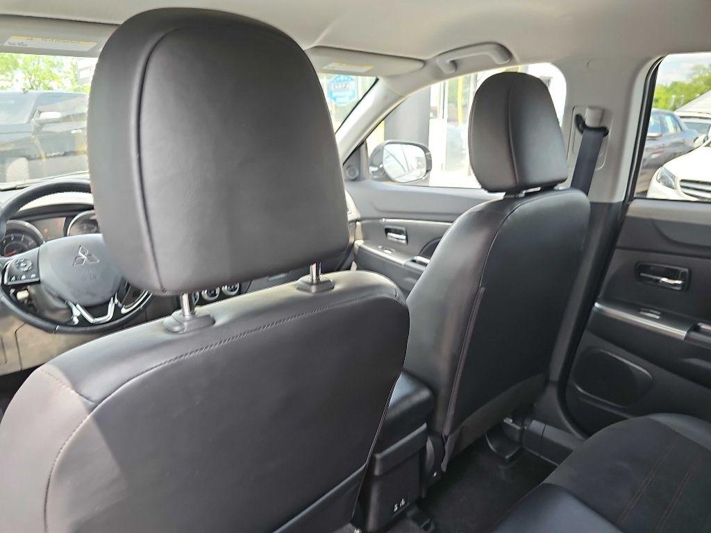 Mitsubishi Outlander Sport 2.0 ES 4WD 2023