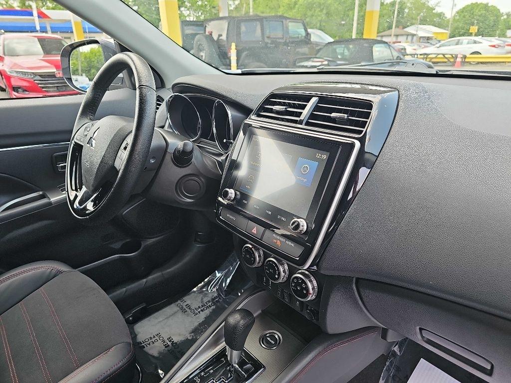 Mitsubishi Outlander Sport 2.0 ES 4WD 2023