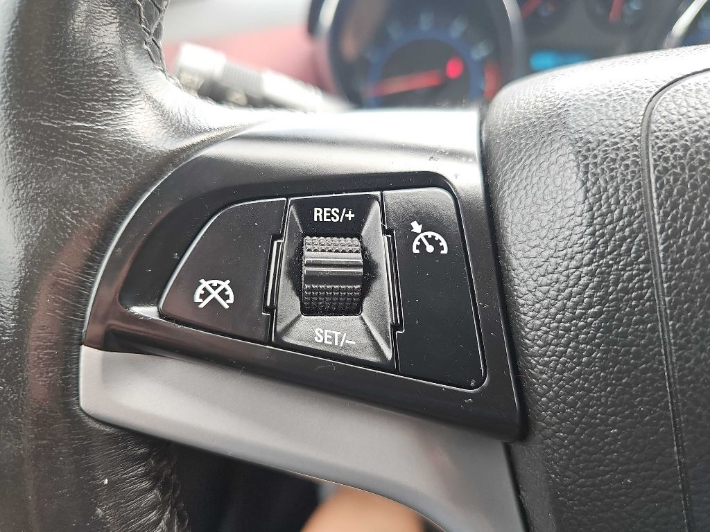 Chevrolet Cruze 1LT Auto 2013