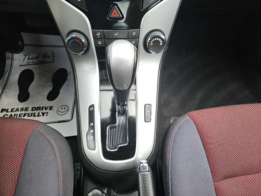 Chevrolet Cruze 1LT Auto 2013