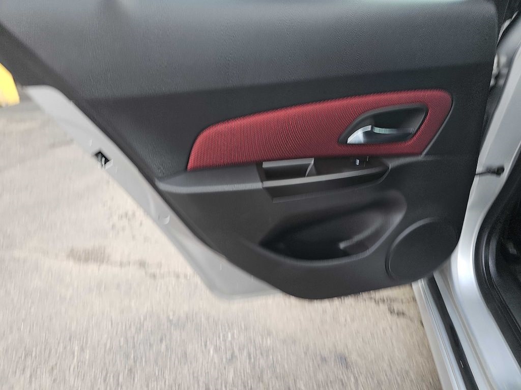 Chevrolet Cruze 1LT Auto 2013