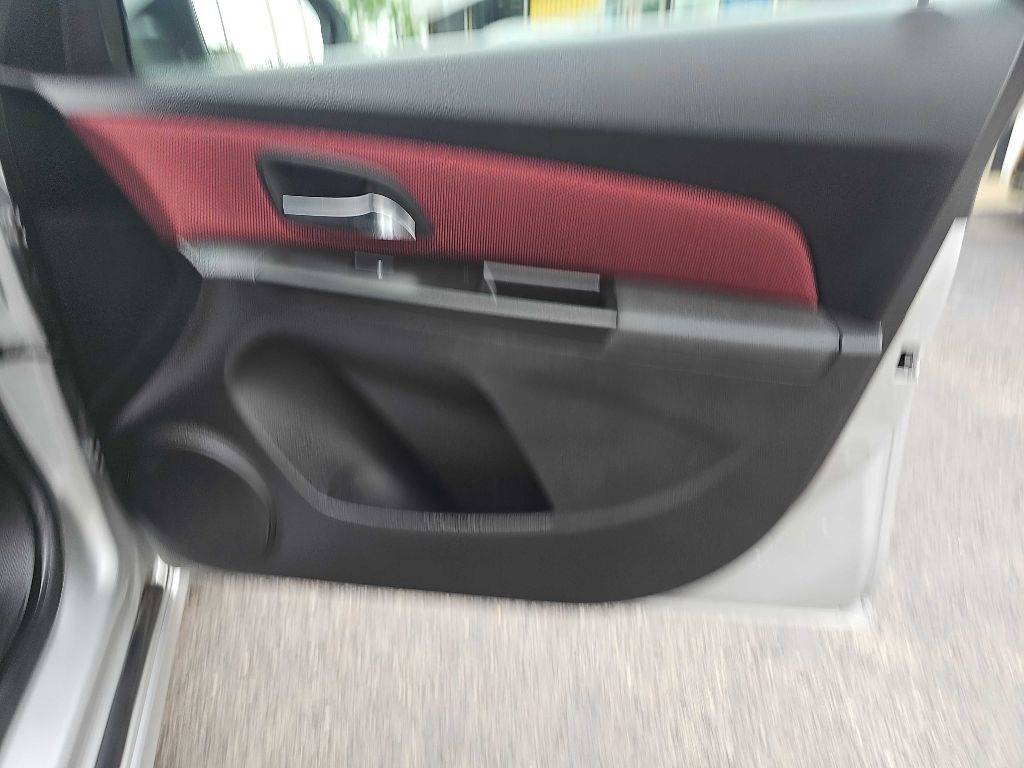 Chevrolet Cruze 1LT Auto 2013