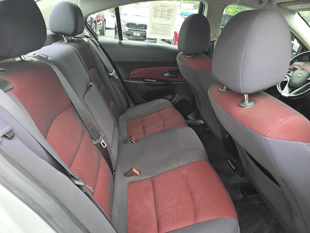 Chevrolet Cruze 1LT Auto 2013