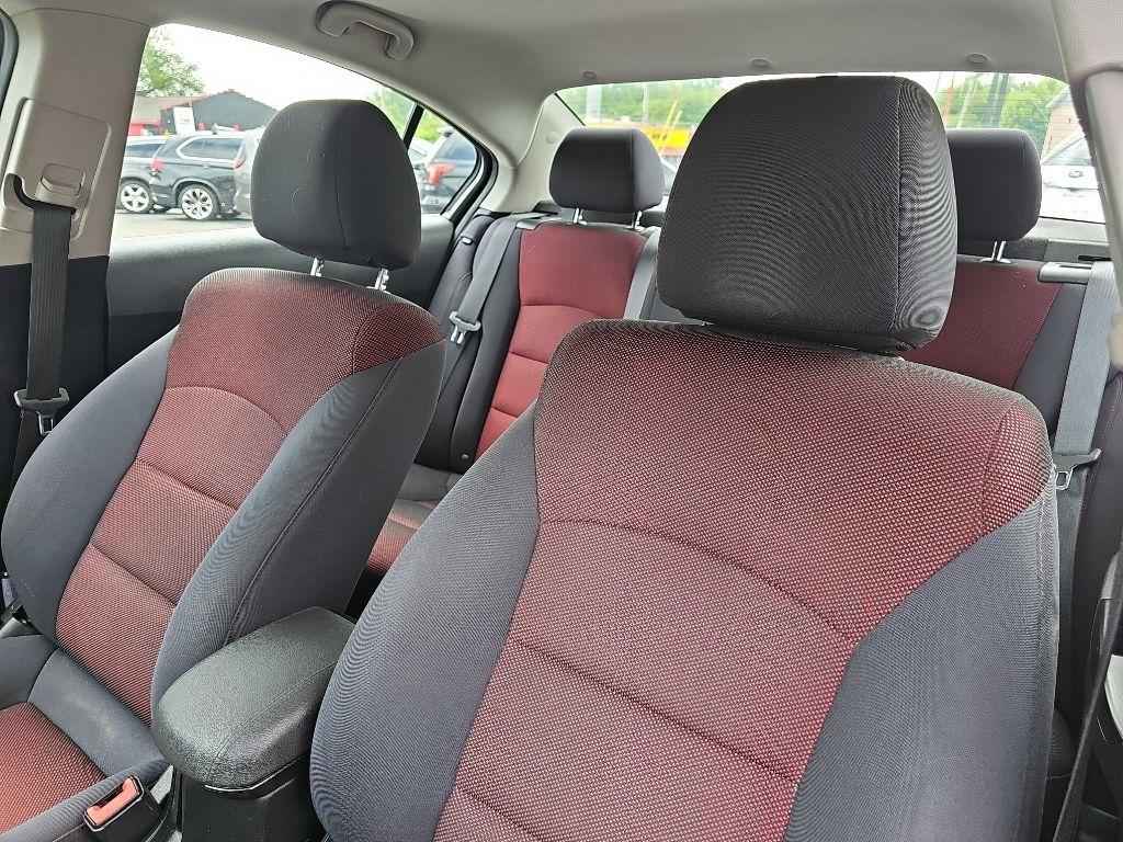 Chevrolet Cruze 1LT Auto 2013