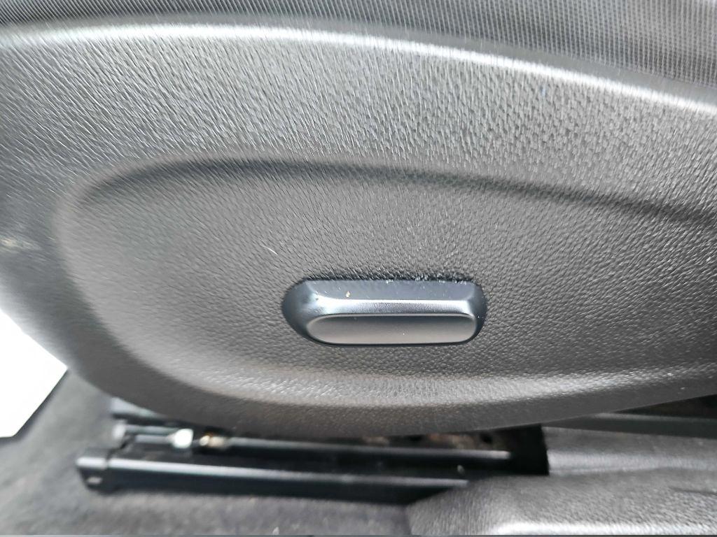 Chevrolet Cruze 1LT Auto 2013