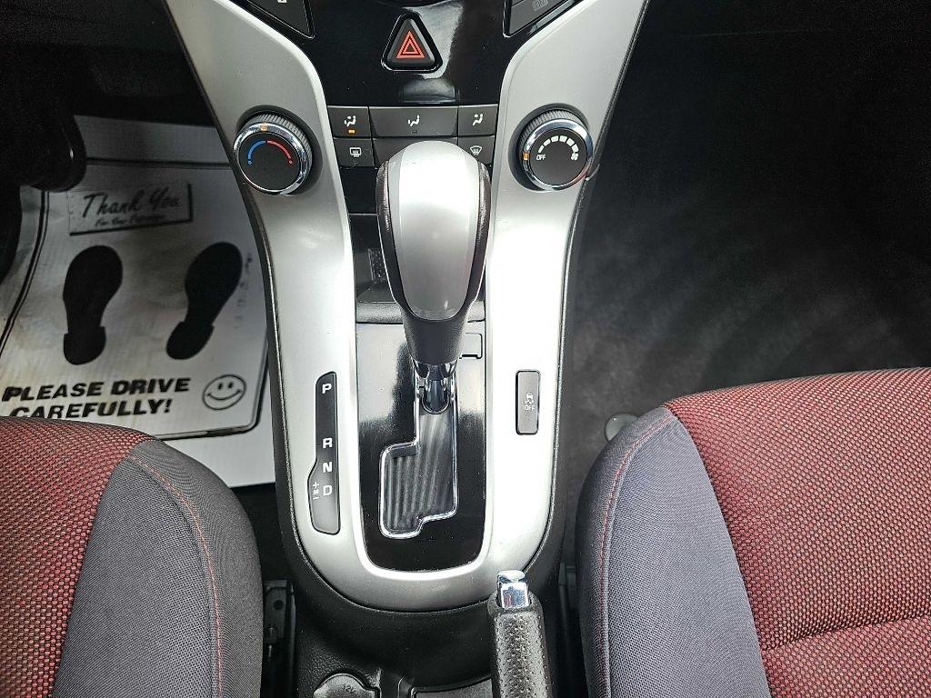 Chevrolet Cruze 1LT Auto 2013