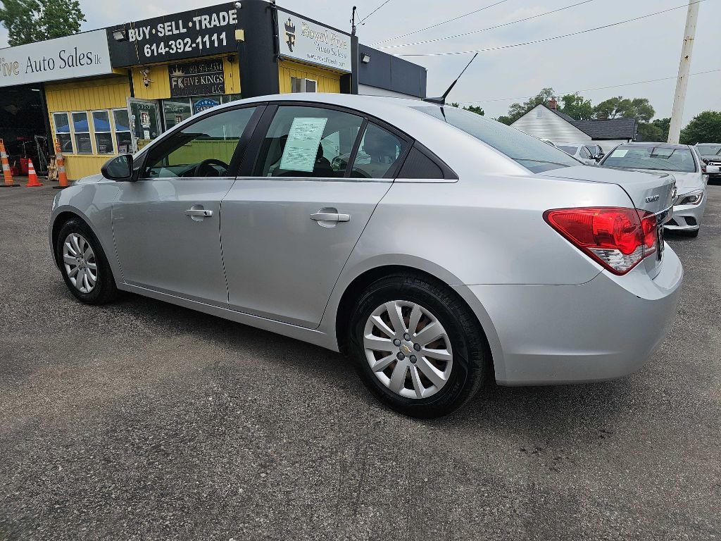 Chevrolet Cruze 2LS 2011