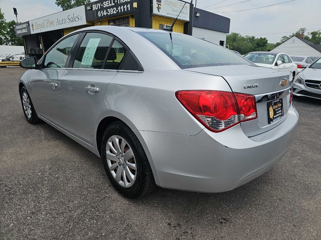 Chevrolet Cruze 2LS 2011