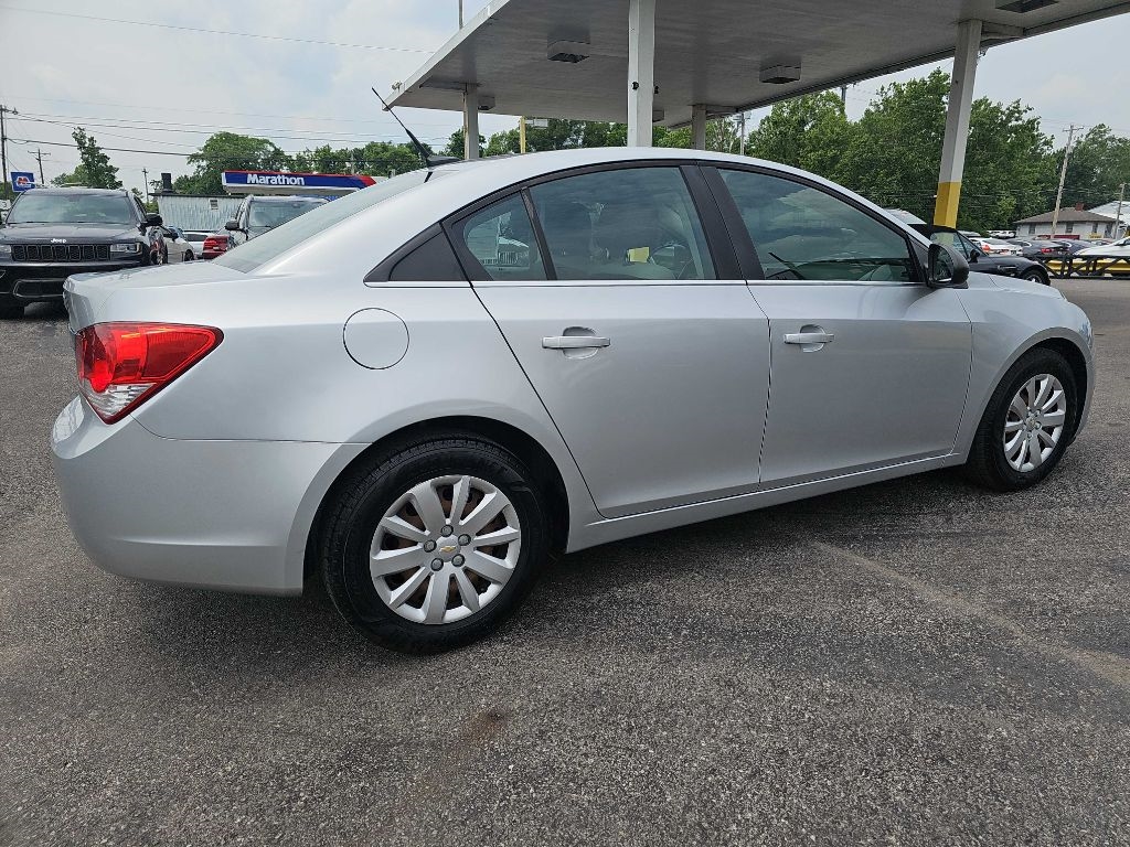 Chevrolet Cruze 2LS 2011