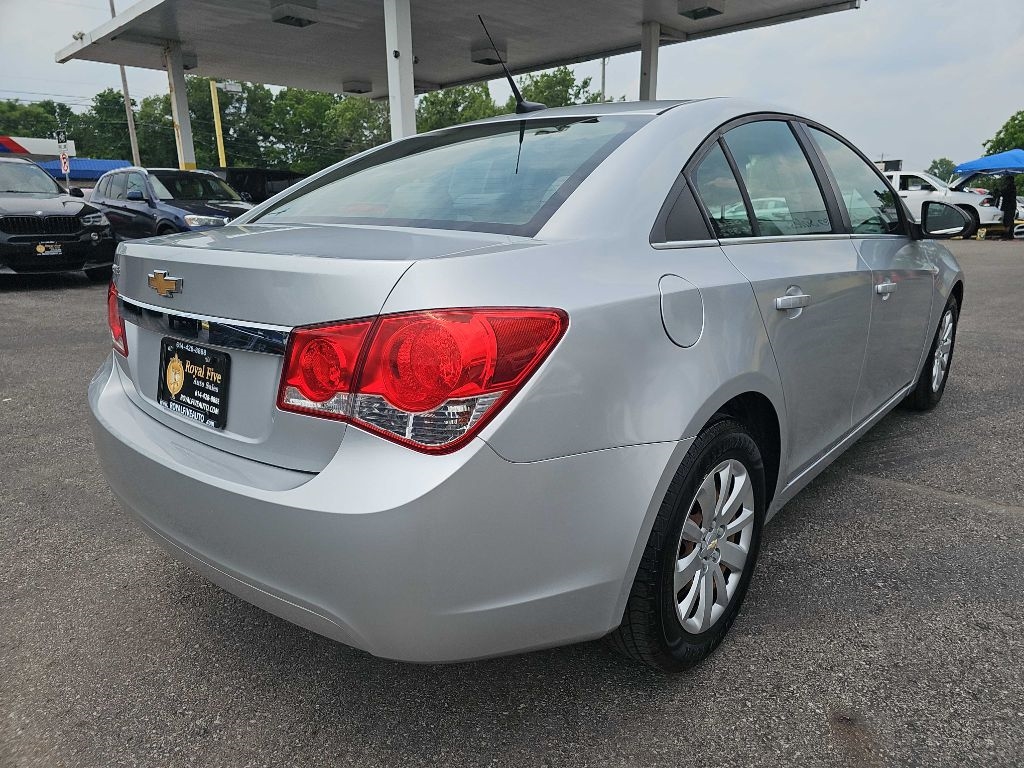 Chevrolet Cruze 2LS 2011