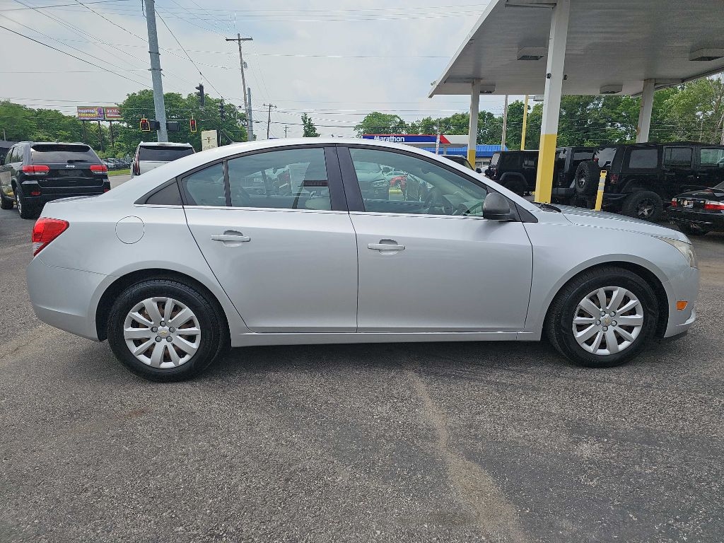 Chevrolet Cruze 2LS 2011