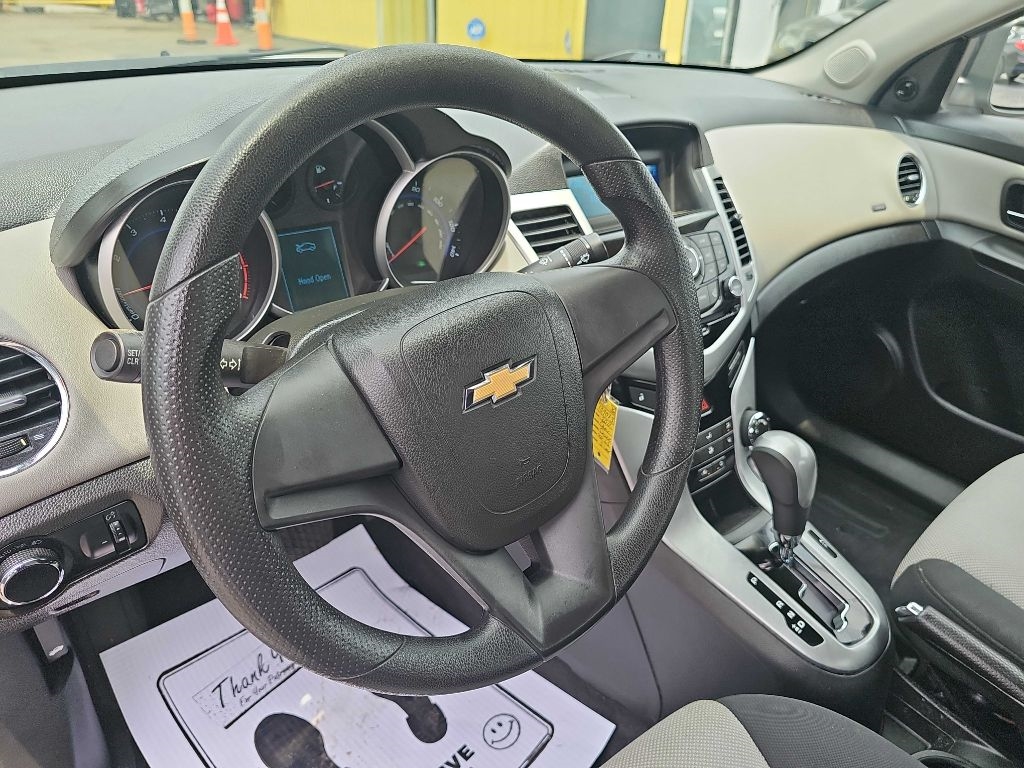 Chevrolet Cruze 2LS 2011