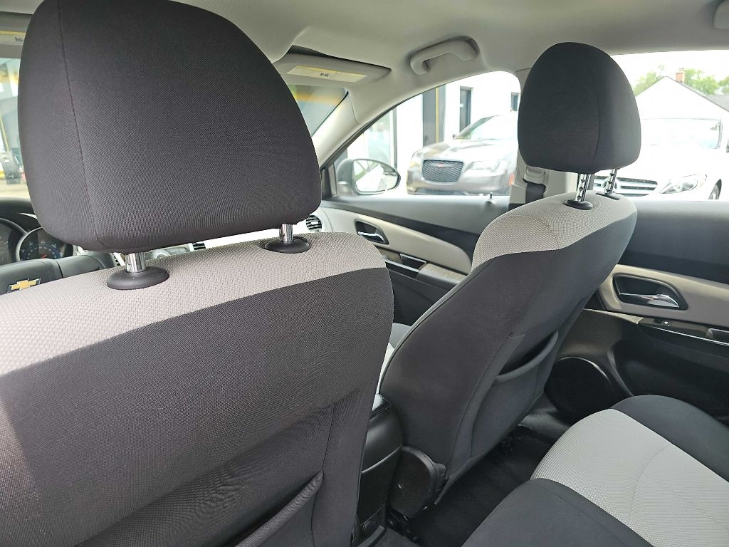 Chevrolet Cruze 2LS 2011