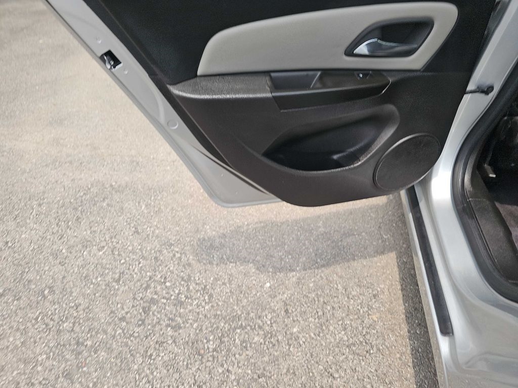 Chevrolet Cruze 2LS 2011