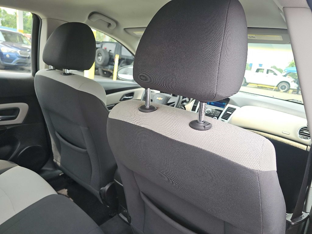 Chevrolet Cruze 2LS 2011