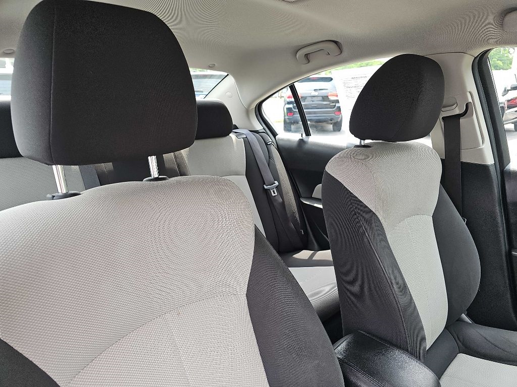 Chevrolet Cruze 2LS 2011