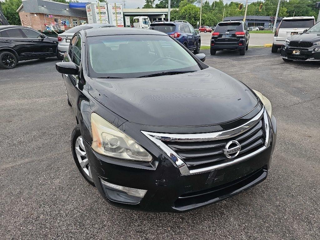 Nissan Altima 2.5 S 2013