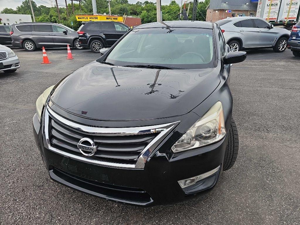 Nissan Altima 2.5 S 2013
