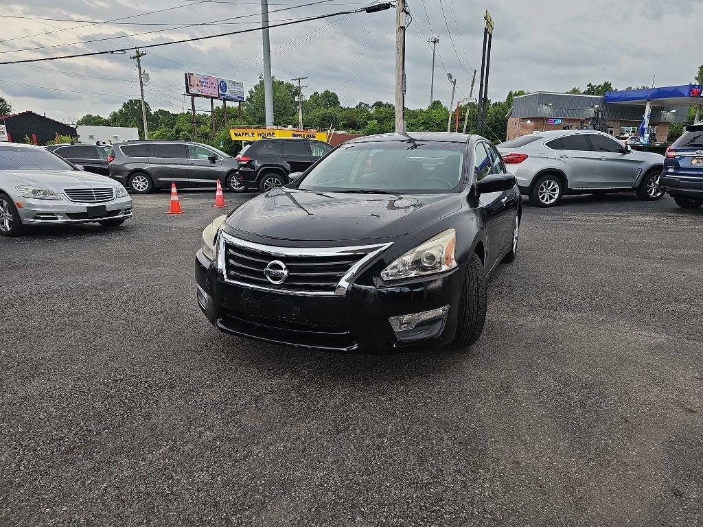 Nissan Altima 2.5 S 2013