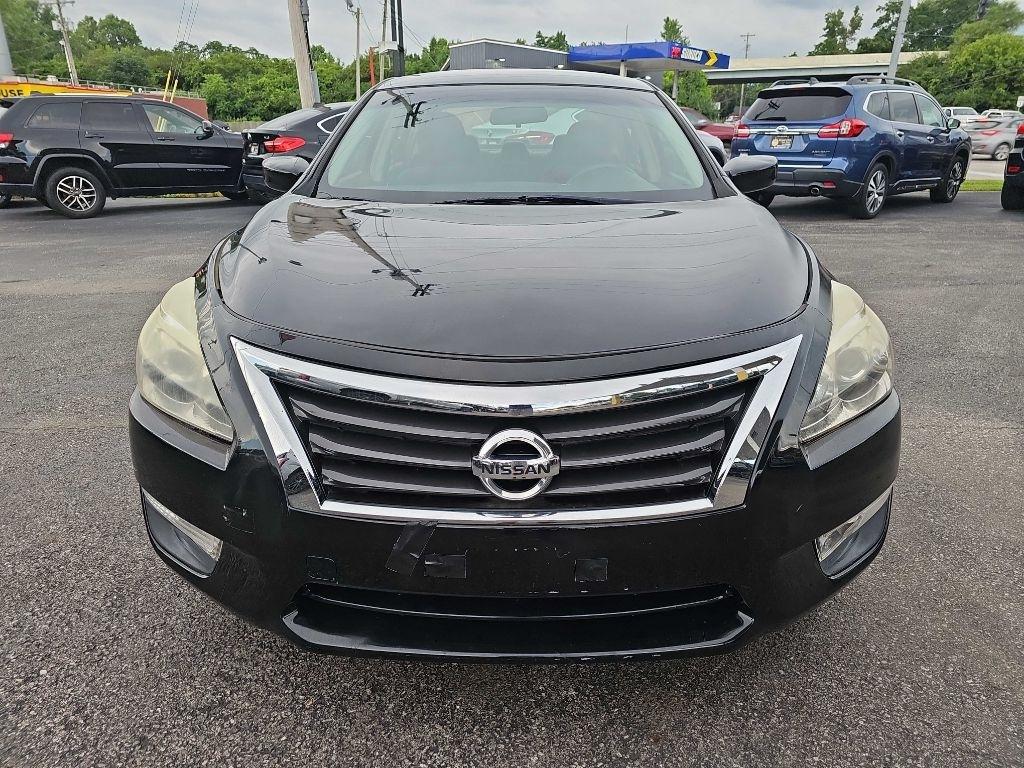 Nissan Altima 2.5 S 2013