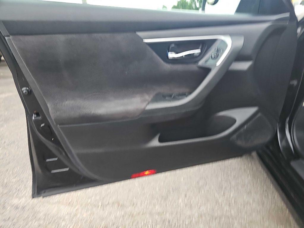 Nissan Altima 2.5 S 2013