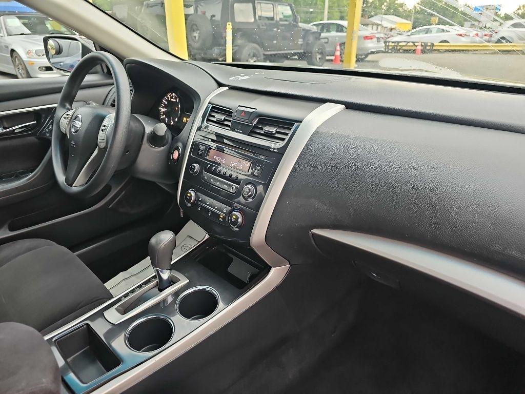 Nissan Altima 2.5 S 2013