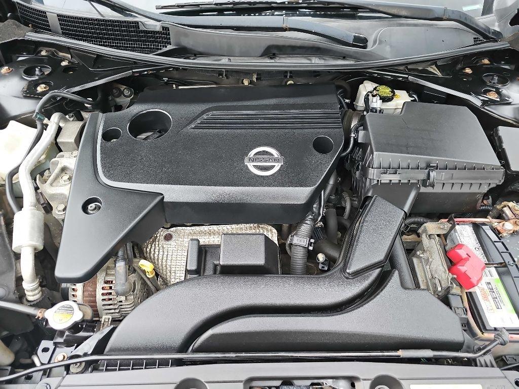 Nissan Altima 2.5 S 2013