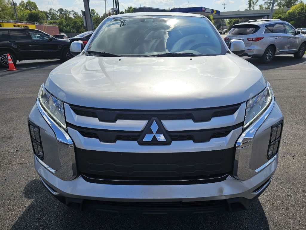 Mitsubishi Outlander Sport 2.0 ES CVT 2021 Mitsubishi Outlander Sport 2.0 ES CVT 2021