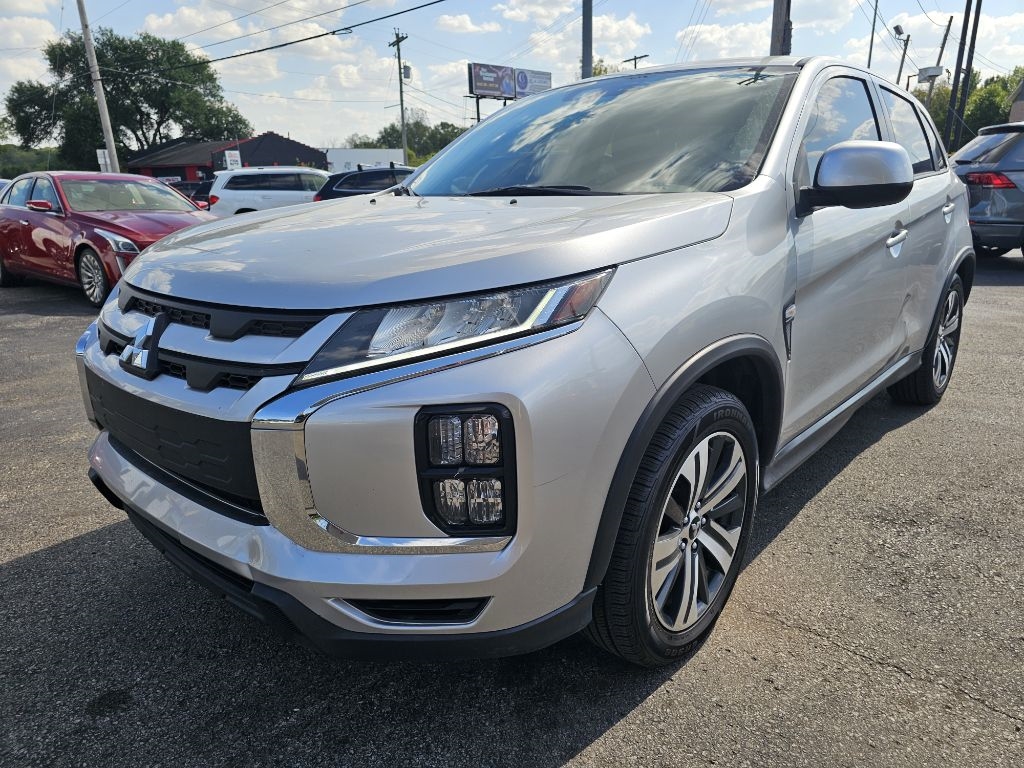 Mitsubishi Outlander Sport 2.0 ES CVT 2021