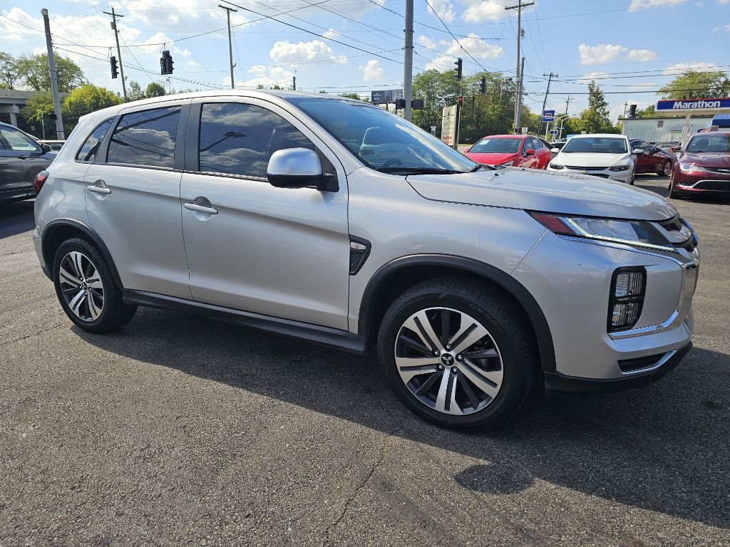 Mitsubishi Outlander Sport 2.0 ES CVT 2021