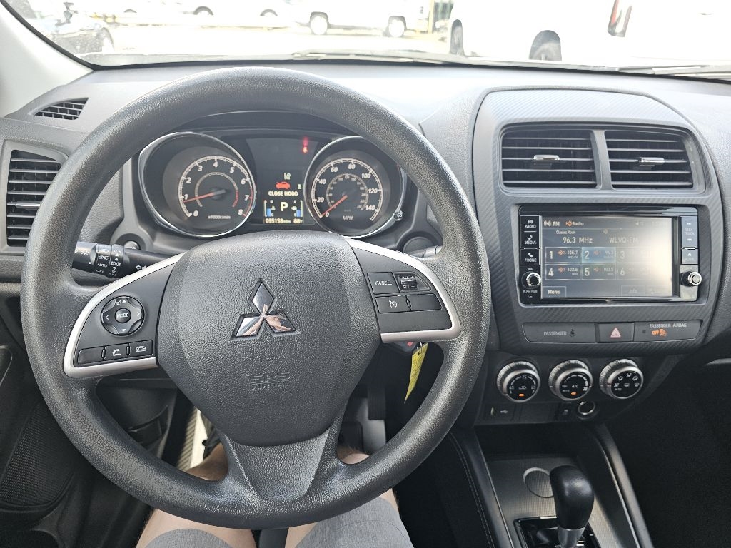 Mitsubishi Outlander Sport 2.0 ES CVT 2021