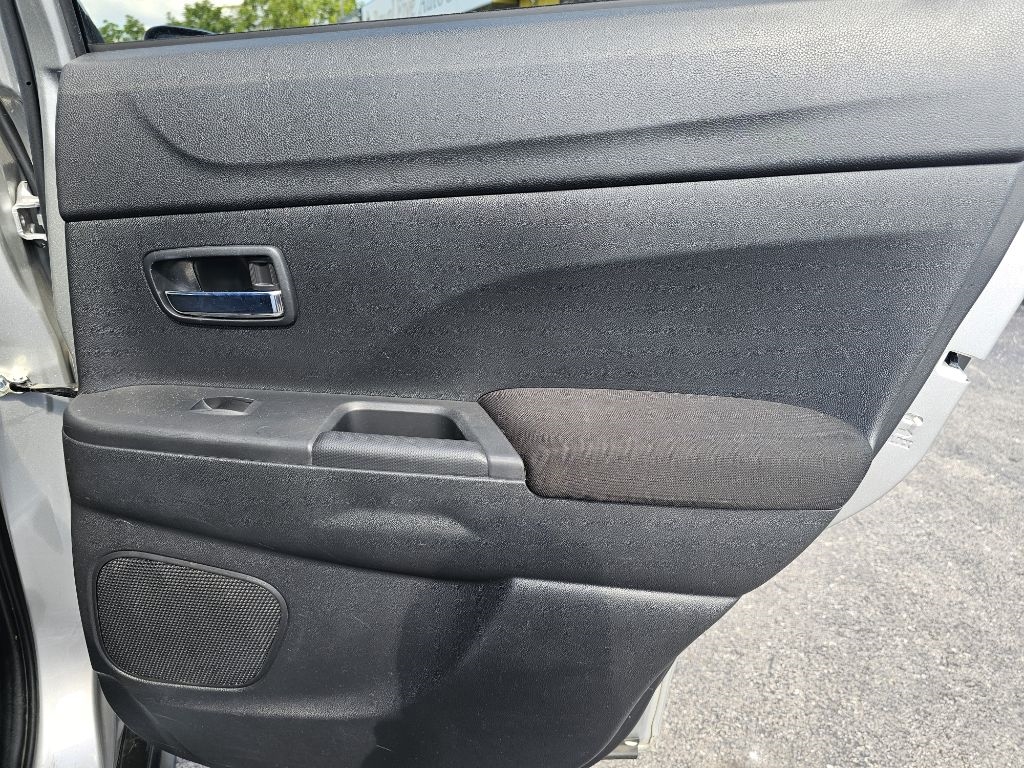 Mitsubishi Outlander Sport 2.0 ES CVT 2021