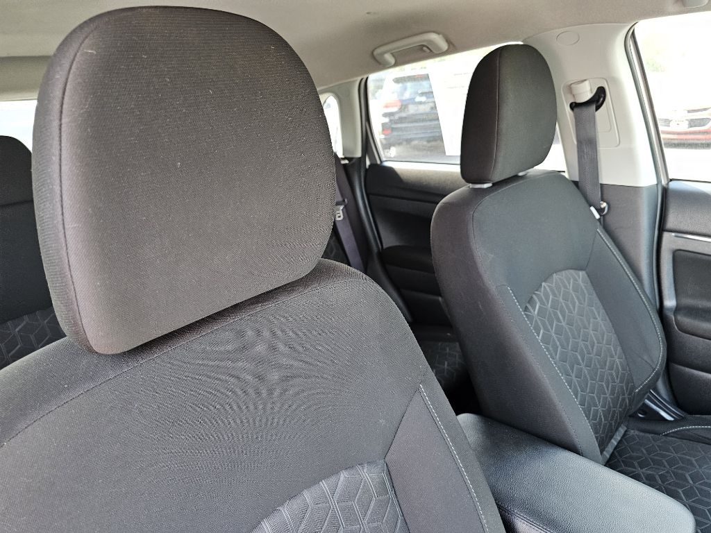 Mitsubishi Outlander Sport 2.0 ES CVT 2021