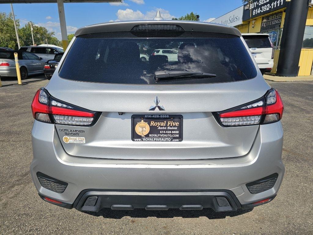 Mitsubishi Outlander Sport 2.0 ES CVT 2021