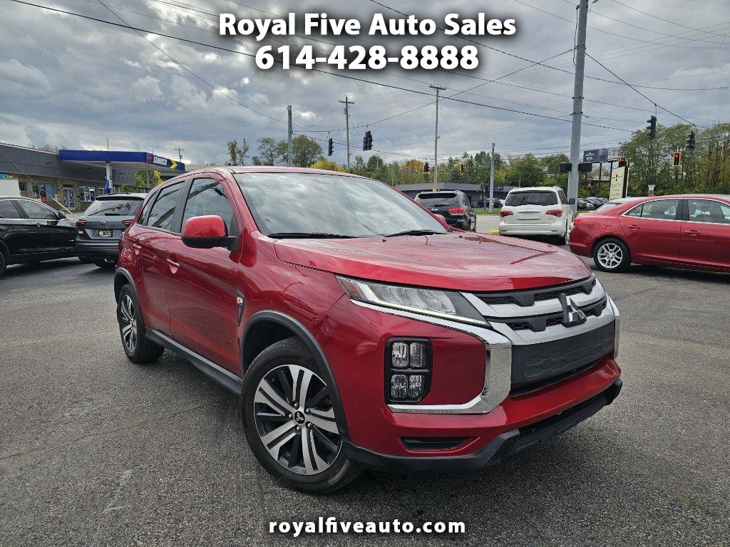 2023 Mitsubishi Outlander Sport ES's photo