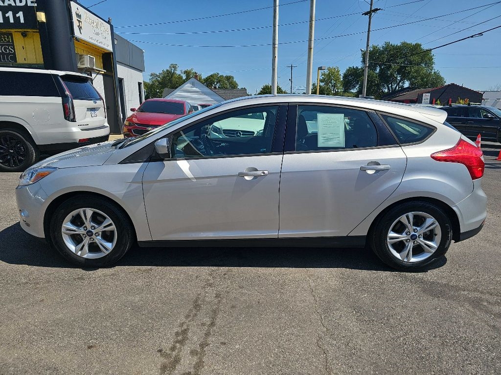 Ford Focus SE 2012