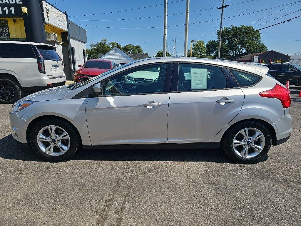 Ford Focus SE 2012