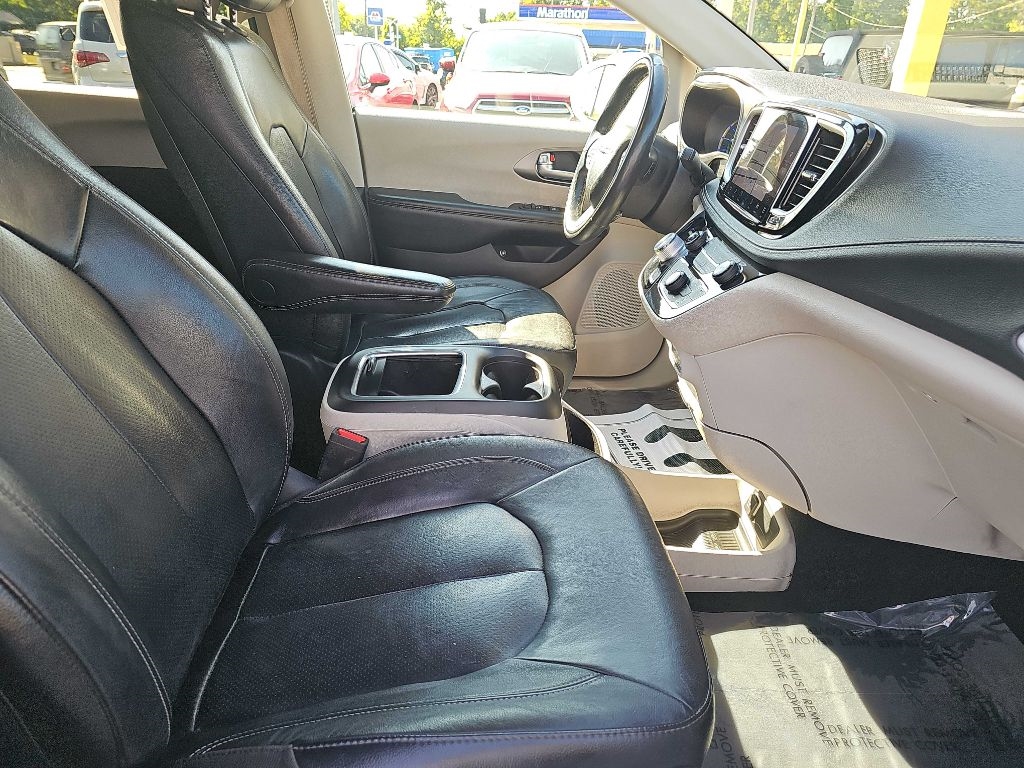 Chrysler Pacifica Hybrid Touring L 2022 Chrysler Pacifica Hybrid Touring L 2022