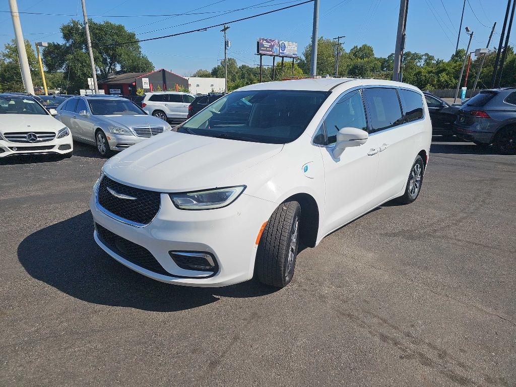 Chrysler Pacifica Hybrid Touring L 2022